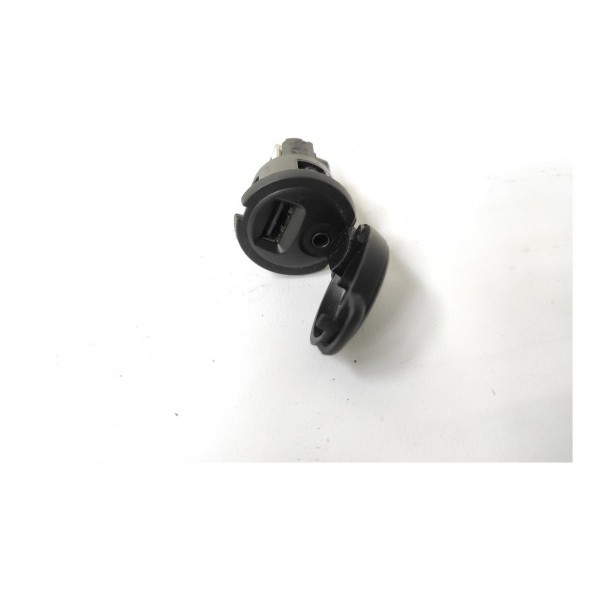 Entrada Auxiliar Usb Peugeot 408 2010 2015