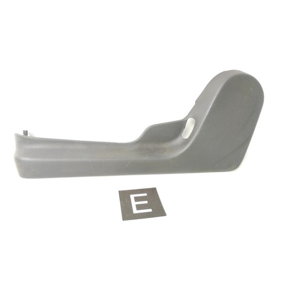 Acabamento Lateral Banco Esquerdo Suzuki Sx4 2006 2015