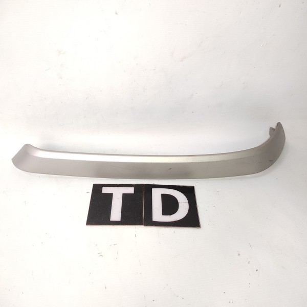 Friso Forro De Porta Traseiro Direito Bmw 320 E90 06 12