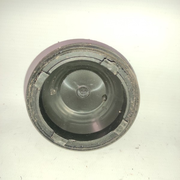 Tampa Redonda Traseira Farol Bmw 320 330 335 E90 2006 2012