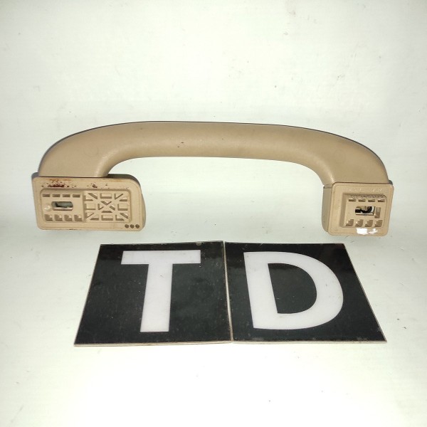 Alça Teto Pqp Traseiro Direito Bmw 320 325 328 E90 06 12