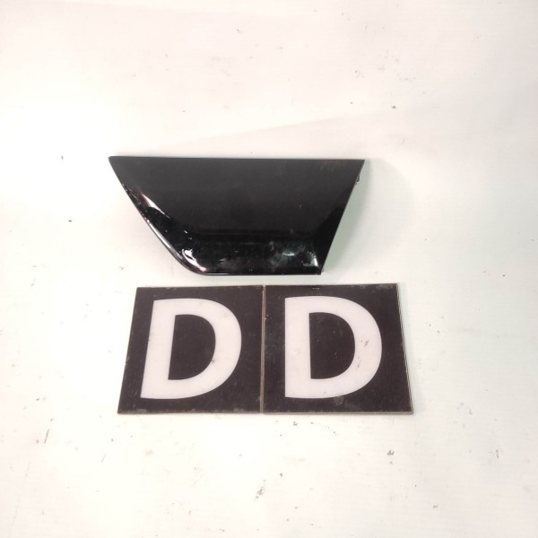 Friso Pequeno Porta Dianteira Direita Mercedes C180 Cgi 2014