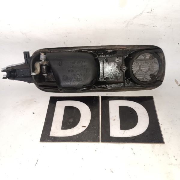 Macaneta Dianteira Direita Audi A3 1997 2005