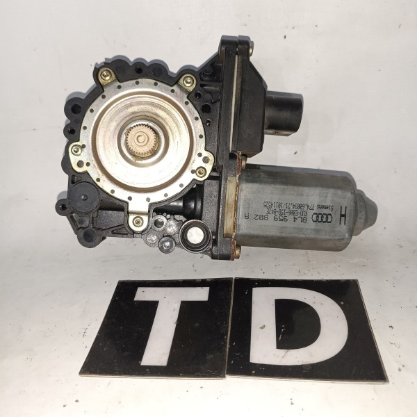 Motor Vidro Eletrico Traseiro Direito Audi A3 97 05