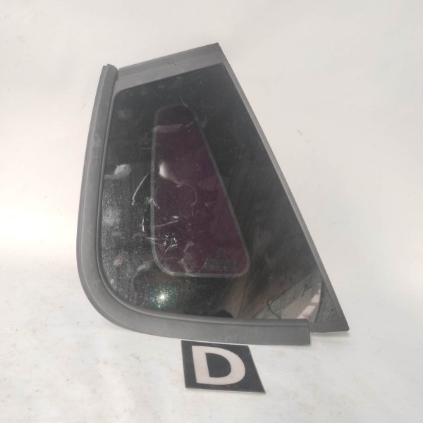 Vidro Vigia Porta Traseira Direita Peugeot 2008 2013 2019
