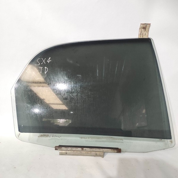 Vidro Porta Traseira Direita Suzuki Sx4 2009 2015