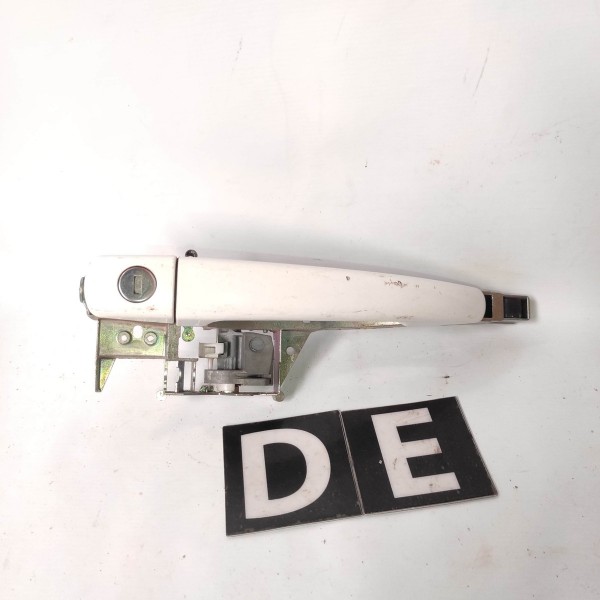 Macaneta Externa Dianteira Esquerda Peugeot 408 2011 2019