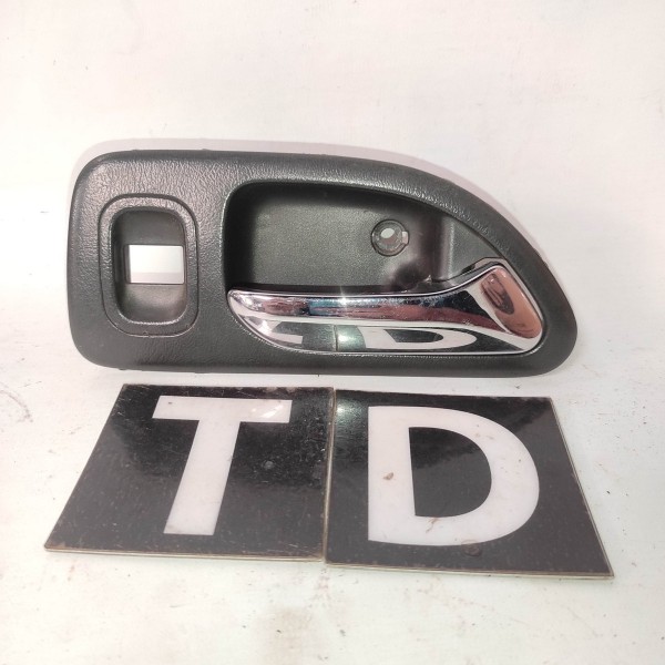 Maçaneta Interna Traseira Direita Honda Accord Cd5 1993 1997