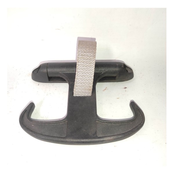 Gancho Porta Malas 1k5867615a Volkswagen Jetta 2010 2