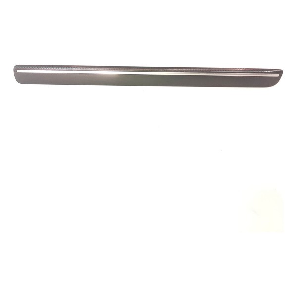 Friso Direito Tabelie Painel Vw Golf 2014 2020 5gm858418a