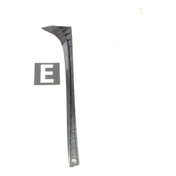 Moldura Esquerda Vidro Traseiro Vw Golf Variant 2015 2019 Preto