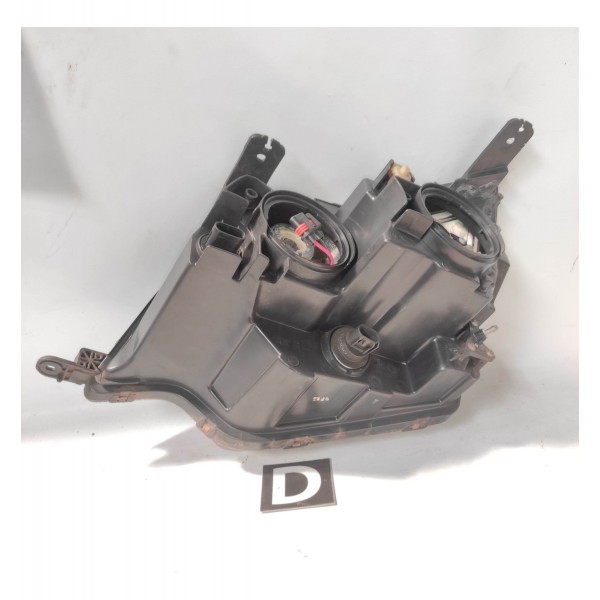 Farol Direito Chevrolet Captiva 2006 2018 Detalhe Direito/passageiro