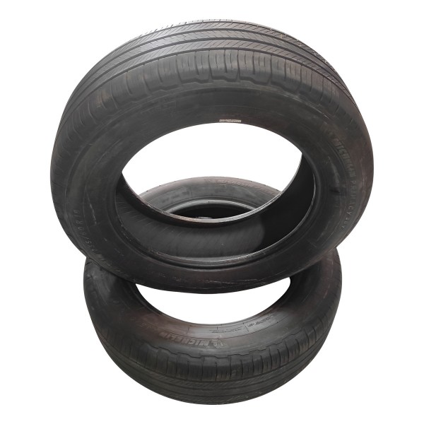 Par Pneu Michelin Primacy Suv 235/60r18 60% Dot 4819