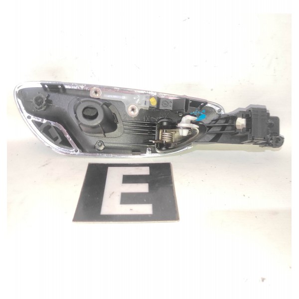 Macaneta Interna Dianteira Esquerda Fiat Bravo 2011 2016