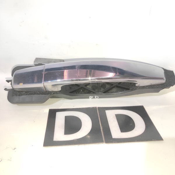 Macaneta Externa Dianteira Direita Gm Captiva 2008 2018