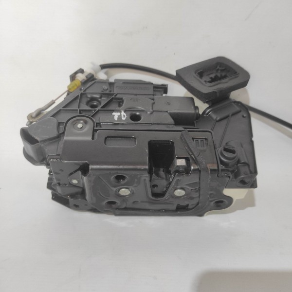 Trava Eletrica Traseira Direita Vw Golf 2014 2020 5k4839016a