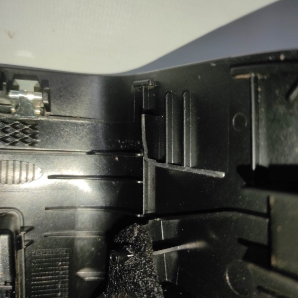 Display Traseiro Sensor De Ré Mercedes Slk 250 11 16 Detalhe