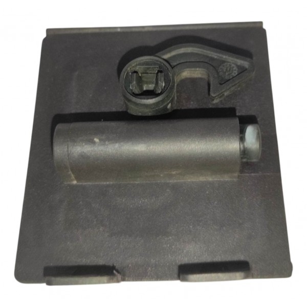 Trava Portinhola Tanque Mercedes Slk 250 2011 16 A0038203297