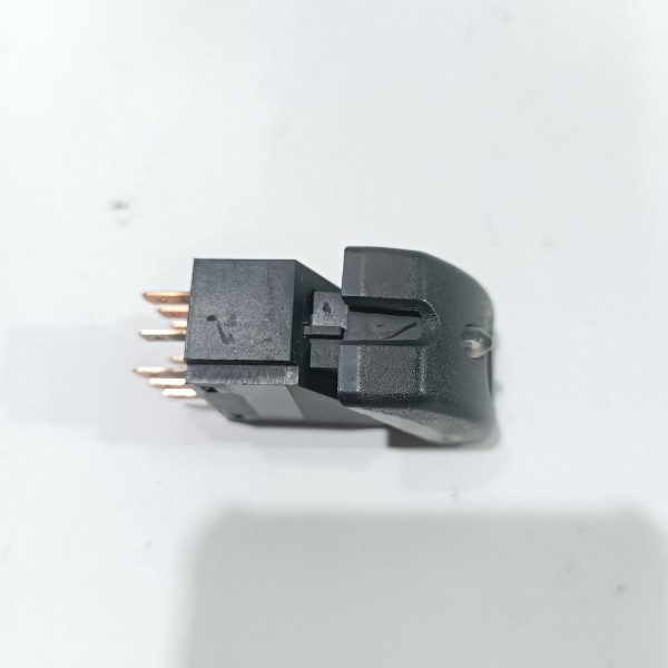 Botão Pisca Alerta Chevrolet Tigra 1998 1999