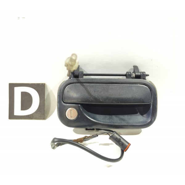 Maçaneta Externa Direita Chevrolet Tigra 1998 1999 Dianteira