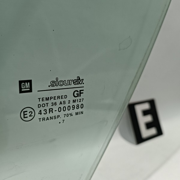 Vidro Porta Esquerda Chevrolet Tigra 1998 1999