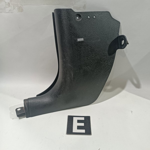 Acabamento Pós Soleira Esquerdo Chevrolet Tigra 1998 1999