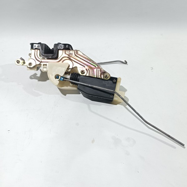 Trava Elétrica Direita Chevrolet Tigra 1998 1999