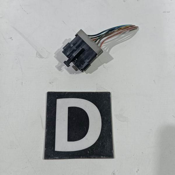Conector Chicote Lanterna Traseira Direita Chevrolet Tigra