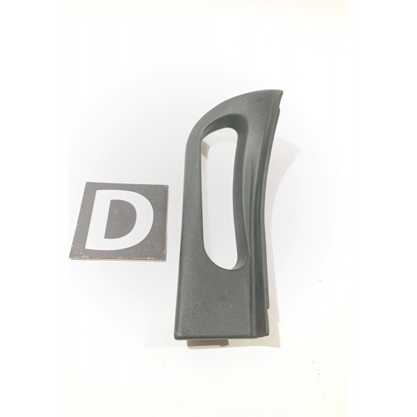 Moldura Direita Amortecedor Porta Mala Chevrolet Tigra 1998