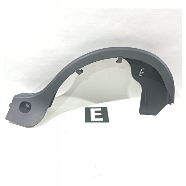 Capa Braço Esquerdo Porta Malas Mercedes C180 C200 07 14