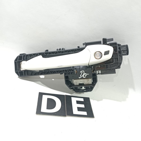 Macaneta Externa Dianteira Esquerda Mercedes C180 C200 07 14 Dianteira