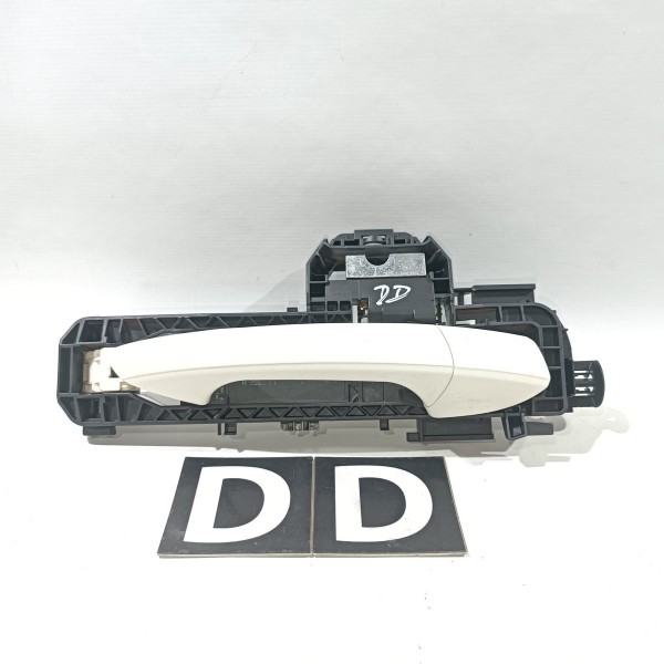 Macaneta Externa Dianteira Direita Mercedes C180 C200 07 14 Dianteira