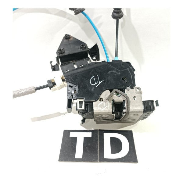 Trava Traseira Direita Mercedes C180 C200 07 14 A0997300235