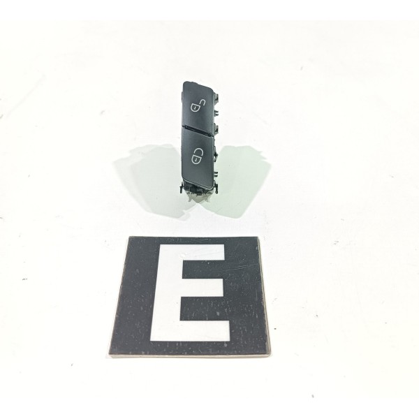 Botão Trava Porta Esquerdo Mercedes C180 C200 W204 07 14