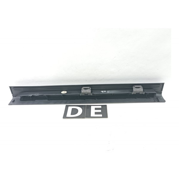 Soleira Dianteira Esquerda Mercedes C180 C200 2007 2014