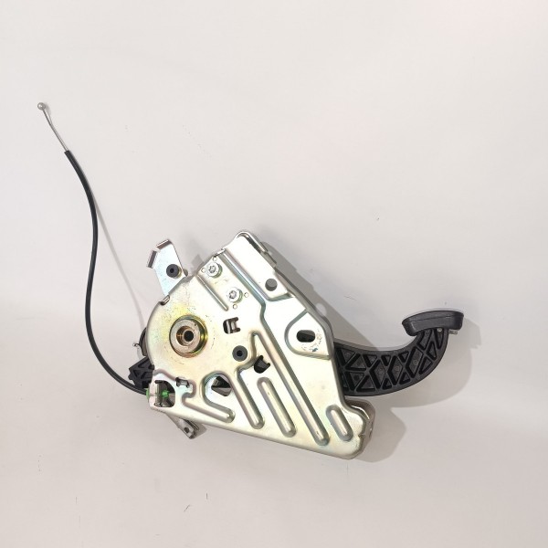 Pedal Estacionamento A2044201584 Mercedes C180 C200 07 14