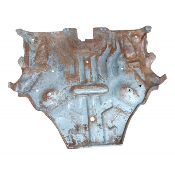 Peito De Aço Mercedes C180 C200 W204 2007 2014