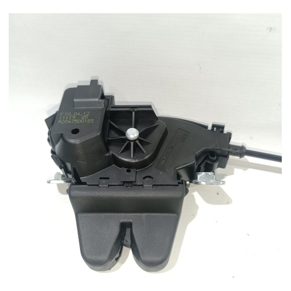 Fechadura Tampa Traseira Mercedes C180 C200 07 14 A204750018