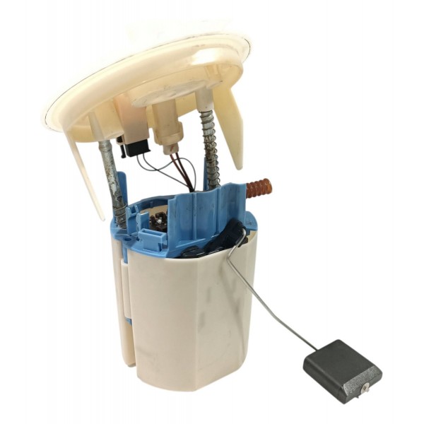 Bomba De Combustível Mercedes C180 Cgi 11 12 A2044701394