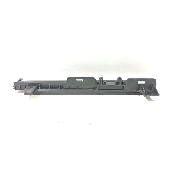 Moldura Lateral Radiador Mercedes C180 C200 07 14 0477902904