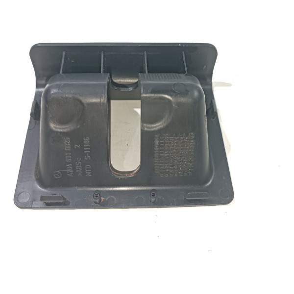 Moldura Fechadura Porta Malas Mercedes C180 C200 07 14