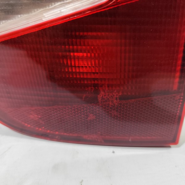 Lanterna Esquerda Vw Up 2014 2017 Detalhe