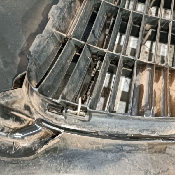 Parachoque Dianteiro Peugeot 3008 2008 2013 Detalhe Grade