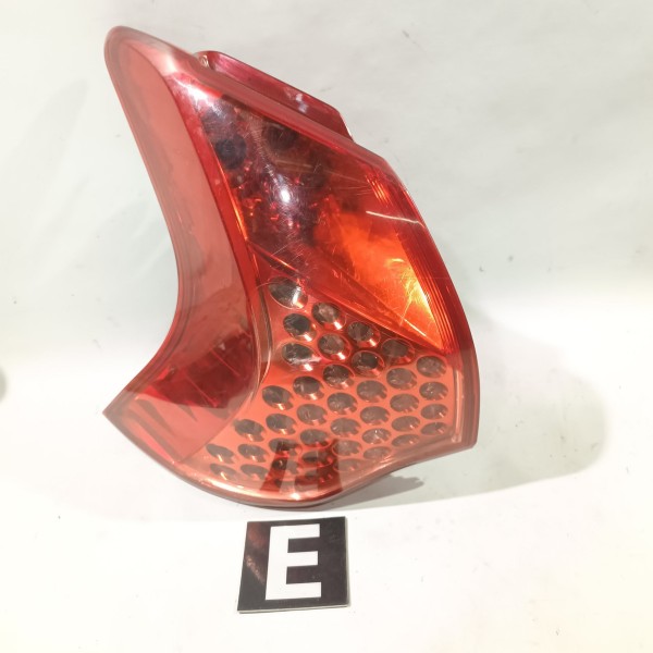 Lanterna Traseira Esquerda Peugeot 3008 2008 2013 9683460880 Esquerdo/motorista Vermelho