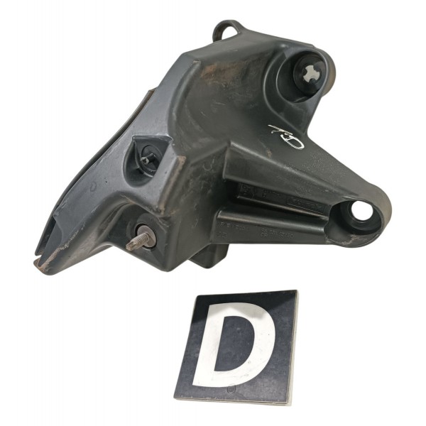 Guia Direito Parachoque Traseiro Peugeot 3008 08 13