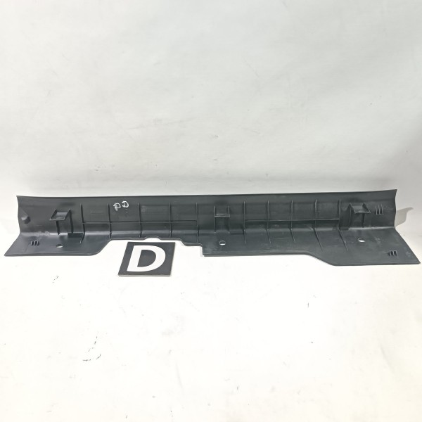 Soleira Dianteira Direita Jac Ejs1 2021 2025