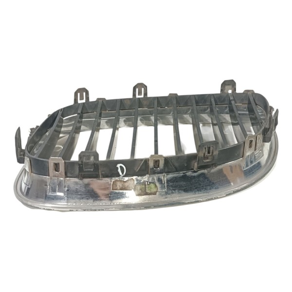 Grade Direita Parachoque Dianteiro Bmw 530 E60 2004 2010 535