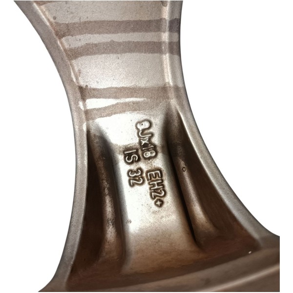 Jogo Roda Bmw 530 E60 Style 124 Duas Talas 5x120 8jx18eh2/9j