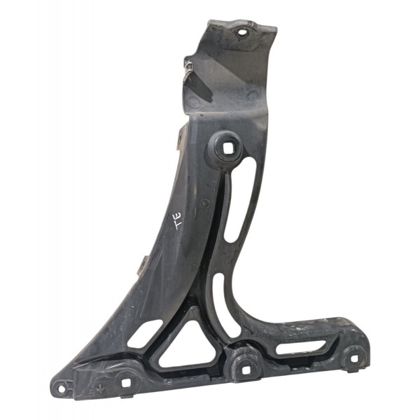 Guia Esquerdo Parachoque Traseiro Bmw 530 E60 2004 2010 535