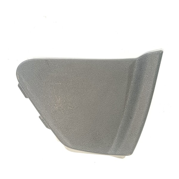 Moldura Esquerda Tampa Traseira Audi A1 2010 2018 8x3867979